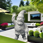 Un nain de jardin haut de gamme dans un jardin moderne et chic avec des arbustes et des canapés