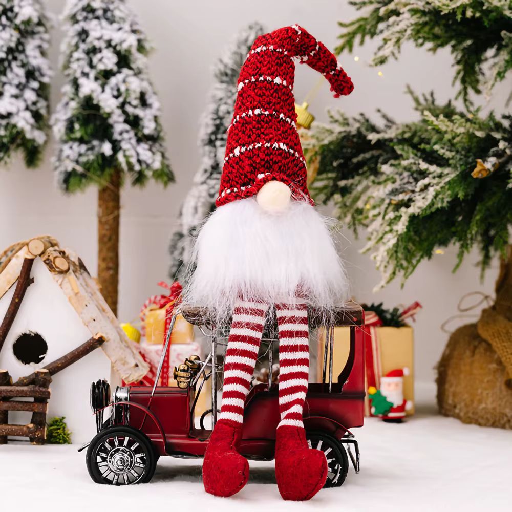 gnome scandinave couleur rouge